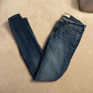 Hollister skinny jeans